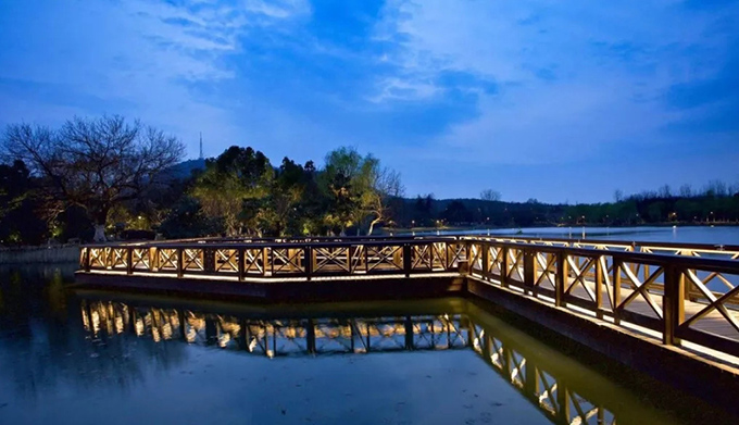 橋梁夜景照明